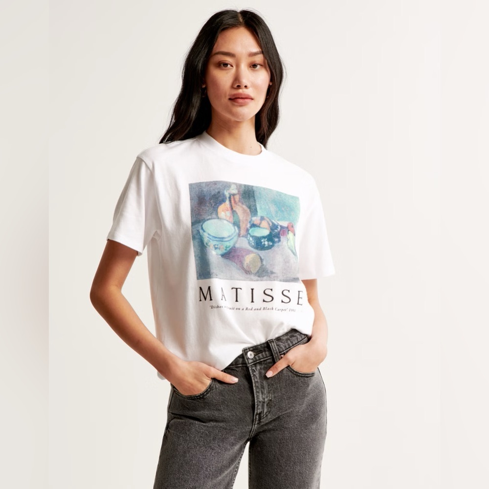 Abercrombie & Fitch Short-Sleeve Matisse Graphic Skimming Tee